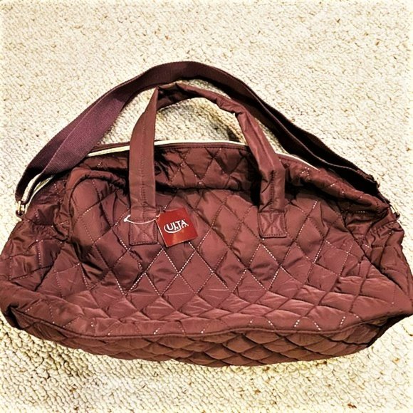 NWT ULTA Mulberry Purple Packable Puffer Duffle Bag - Picture 2 of 11